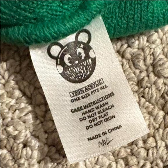 MADGRILLZ Emotional Therapy Green Beanie with Cartoon Face and Ears - Picture 3 of 3